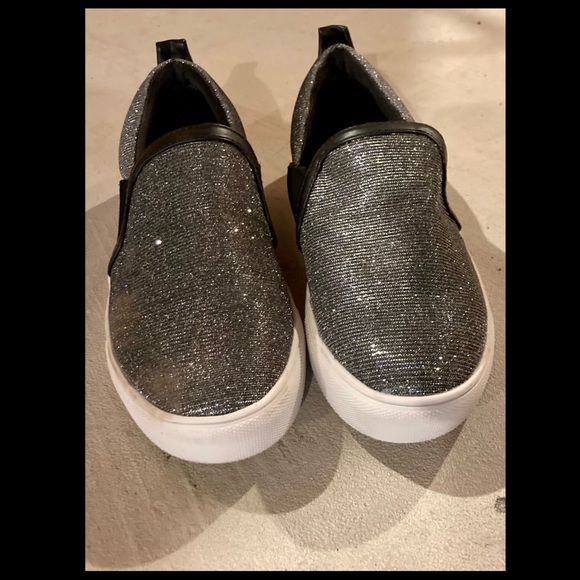 MIA Slip On Shoes - Picture 2 of 10